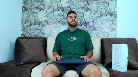 silavno online show from December 24, 2024, 10:17 pm