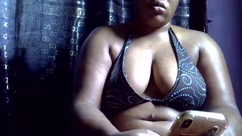 silver baby06 online show from March 5, 2026, 11:50 am