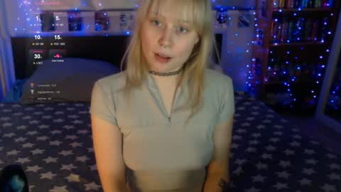 Snapshot of silvercherub chatting on June 5, 2026, 6:57 pm silvercherub online show from June 5, 2026, 6:57 pm