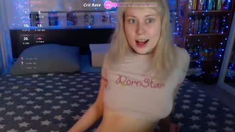 Snapshot of silvercherub chatting on June 12, 2026, 11:31 am silvercherub online show from June 12, 2026, 11:31 am