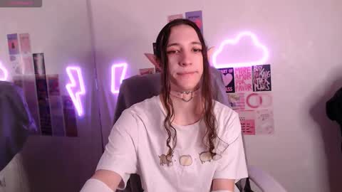 Snapshot of silvermuse chatting on February 12, 2026, 9:21 pm silvermuse online show from February 12, 2026, 9:21 pm