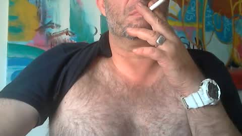 Snapshot of silversurfer1010 chatting on December 22, 2024, 9:22 am Silver online show from December 22, 2024, 9:22 am