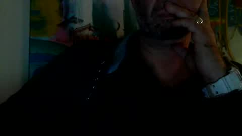 Snapshot of silversurfer1010 chatting on December 22, 2024, 10:36 pm Silver online show from December 22, 2024, 10:36 pm