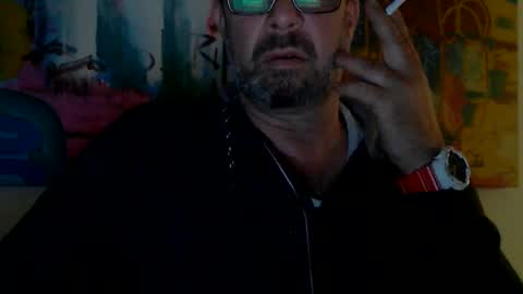 Snapshot of silversurfer1010 chatting on March 4, 2025, 10:49 pm Silver online show from March 4, 2025, 10:49 pm