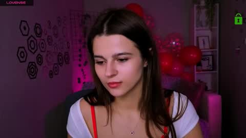 Snapshot of silvia_queen1 chatting on February 14, 2026, 8:38 pm Silvia nude in pvt online show from February 14, 2026, 8:38 pm