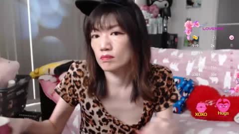 silviajpn online show from February 9, 2025, 2:28 am