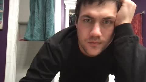 Snapshot of simi136 chatting on February 1, 2026, 8:13 am simi136 online show from February 1, 2026, 8:13 am