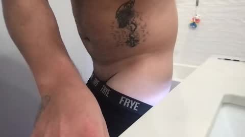 Snapshot of simi136 chatting on February 17, 2026, 9:28 am simi136 online show from February 17, 2026, 9:28 am