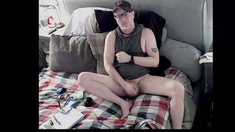 Snapshot of simmerdownboi chatting on March 13, 2026, 8:54 am Simmerdownboi Will online show from March 13, 2026, 8:54 am