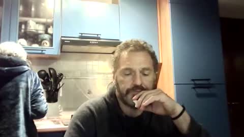 simodav online show from February 13, 2026, 7:43 pm