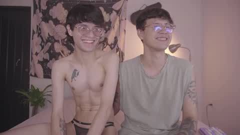 Snapshot of simon_bane01 chatting on September 20, 2025, 5:41 am Little Sunshine online show from September 20, 2025, 5:41 am