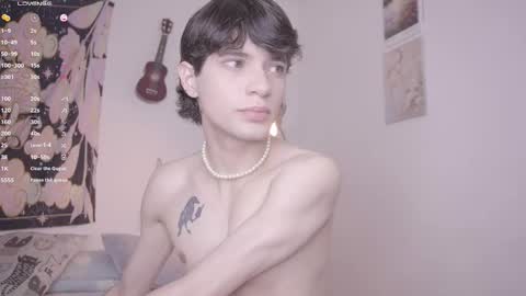 Snapshot of simon_bane01 chatting on September 24, 2025, 6:22 pm Little Sunshine online show from September 24, 2025, 6:22 pm