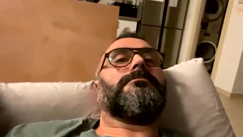 Si online show from December 17, 2025, 10:27 pm