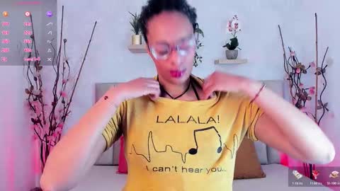 Snapshot of simona_brooke chatting on September 10, 2025, 7:58 pm simona_brooke online show from September 10, 2025, 7:58 pm