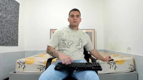 SIMON KELER online show from May 16, 2026, 12:51 am