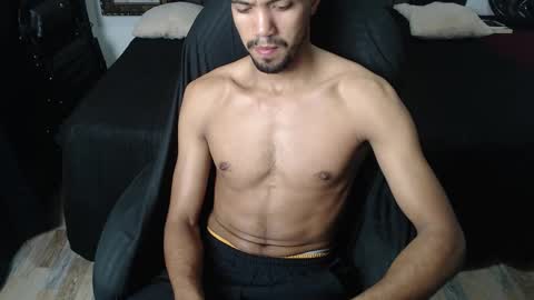 Snapshot of simple_guyy chatting on November 16, 2025, 4:29 am Andrey online show from November 16, 2025, 4:29 am