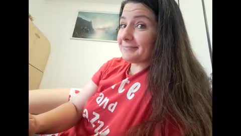 Snapshot of simpledi chatting on November 1, 2025, 8:05 am simpledi online show from November 1, 2025, 8:05 am