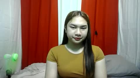 Snapshot of simply_francine chatting on March 12, 2026, 12:06 am simply francine online show from March 12, 2026, 12:06 am