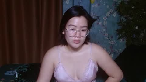 Snapshot of simply_niki chatting on February 12, 2026, 11:38 am zia online show from February 12, 2026, 11:38 am