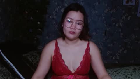 Snapshot of simply_niki chatting on March 2, 2026, 10:44 am zia online show from March 2, 2026, 10:44 am