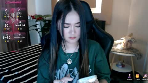 Snapshot of simplykhate chatting on November 26, 2025, 12:33 am Adrianna Fowler online show from November 26, 2025, 12:33 am