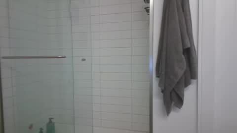 Snapshot of sin_a_maxx chatting on February 15, 2026, 2:41 am max online show from February 15, 2026, 2:41 am