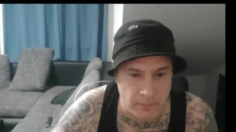 Snapshot of sinalco1975 chatting on November 24, 2025, 3:28 am sinalco1975 online show from November 24, 2025, 3:28 am