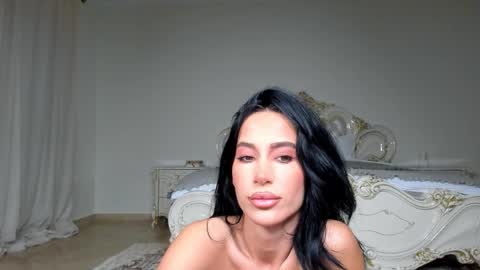 C online show from November 13, 2025, 7:35 pm