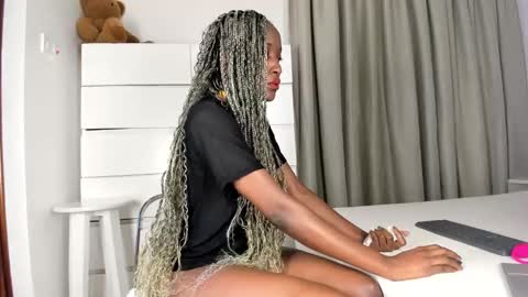 Snapshot of sincerre9_tara chatting on January 31, 2025, 8:32 am sincerre9_tara online show from January 31, 2025, 8:32 am