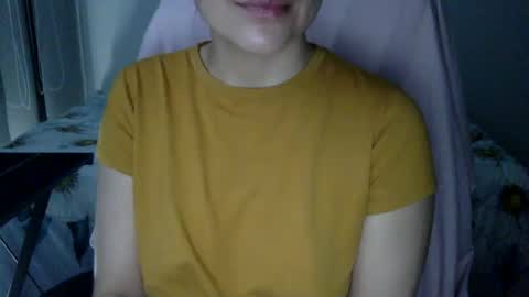 Snapshot of sindrastone chatting on December 6, 2024, 6:39 pm Sindra online show from December 6, 2024, 6:39 pm