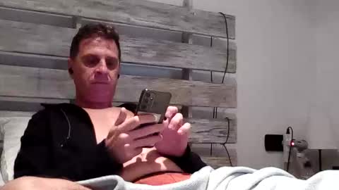 Snapshot of sineguan09 chatting on October 15, 2025, 7:52 am sineguan09 online show from October 15, 2025, 7:52 am