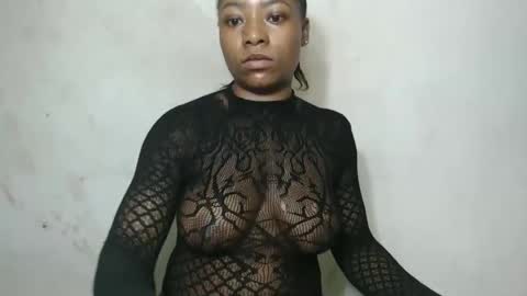 sinfulbicth online show from October 3, 2025, 7:11 pm