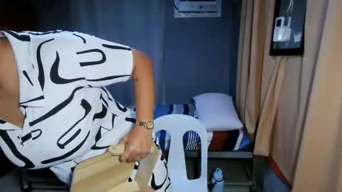 Snapshot of sinfullwife6969 chatting on November 27, 2025, 10:28 am sinfullwife6969 online show from November 27, 2025, 10:28 am