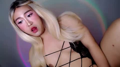 Snapshot of sinfulsiren28x chatting on March 7, 2026, 2:03 pm ANDREA online show from March 7, 2026, 2:03 pm