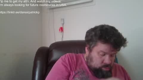 Snapshot of singledude_69 chatting on November 4, 2025, 7:02 pm SingleDude 69 online show from November 4, 2025, 7:02 pm