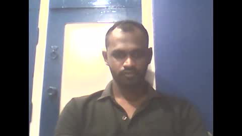 singletamilblackboy online show from December 19, 2024, 4:57 pm