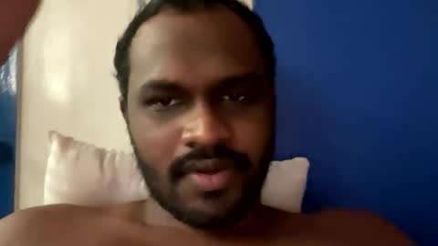 singletamilblackboy online show from December 19, 2025, 4:41 am