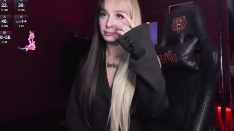 Snapshot of sinmistress chatting on December 24, 2024, 10:44 am Your Queen of Sins online show from December 24, 2024, 10:44 am