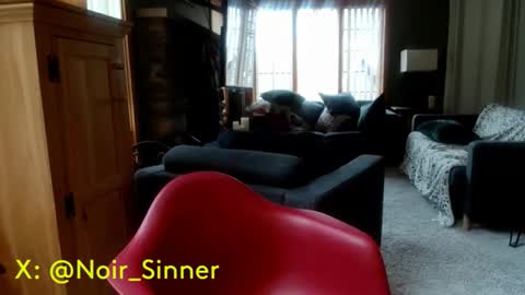 Snapshot of sinnernoir chatting on April 2, 2026, 4:26 pm My Name Is..............................John online show from April 2, 2026, 4:26 pm