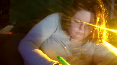 Siofra online show from September 10, 2025, 8:25 am