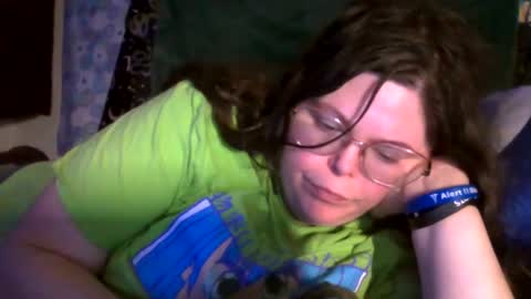 Siofra online show from September 28, 2025, 12:16 am