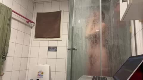 Snapshot of sir_and_essre chatting on January 7, 2026, 5:15 pm Sir Bacchus Miss Essre online show from January 7, 2026, 5:15 pm