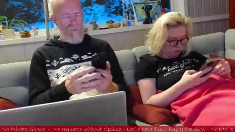 Snapshot of sir_and_essre chatting on January 9, 2026, 3:26 pm Sir Bacchus Miss Essre online show from January 9, 2026, 3:26 pm