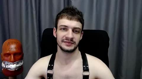 Snapshot of sir_damien chatting on March 4, 2026, 8:26 pm Sir Damien online show from March 4, 2026, 8:26 pm