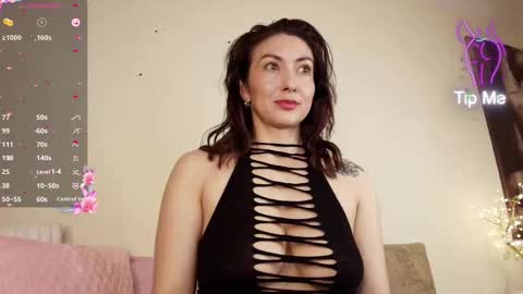Snapshot of siren_indira_ chatting on September 16, 2025, 5:47 pm siren indira online show from September 16, 2025, 5:47 pm