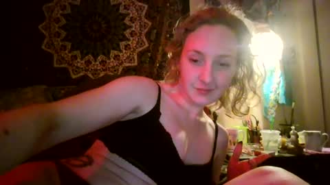 Snapshot of siren_sweetheart chatting on June 14, 2026, 7:21 am Venus online show from June 14, 2026, 7:21 am