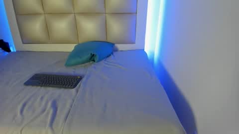 sirio_js online show from January 13, 2026, 9:20 pm