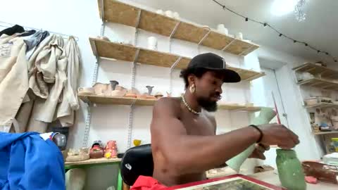 Snapshot of siriss_boyrag chatting on February 6, 2026, 5:38 pm siriss_boyrag online show from February 6, 2026, 5:38 pm