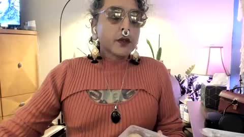 SirMrWombat online show from January 13, 2026, 1:33 am