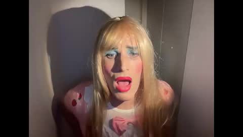 Ash sissy online show from December 15, 2024, 2:59 pm